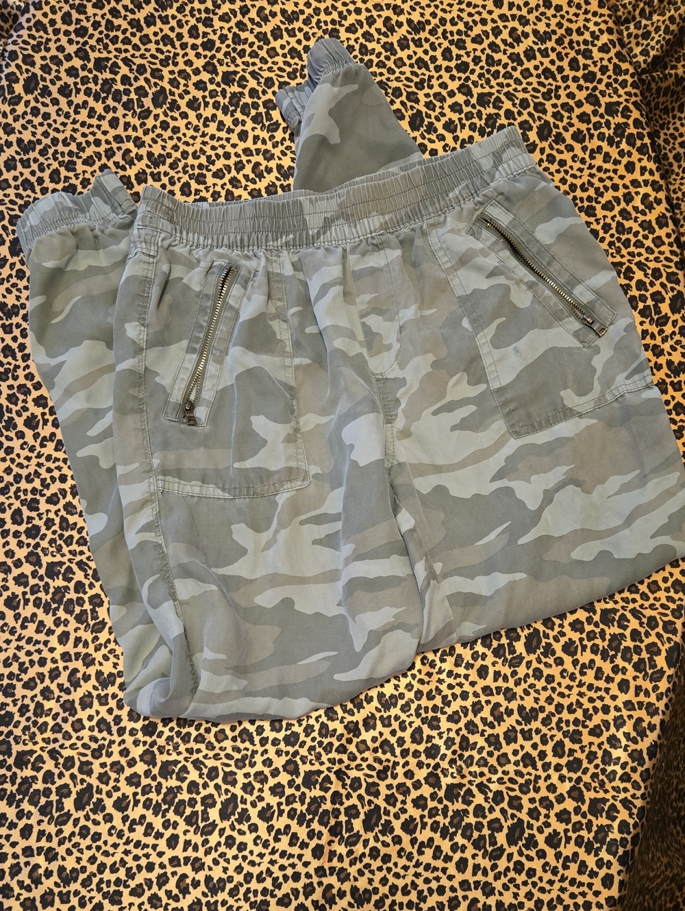 SO Kids Camo Joggers - Gray & Light Gray